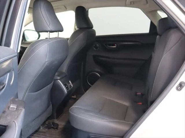 2020 Lexus NX 300 - Photo 16