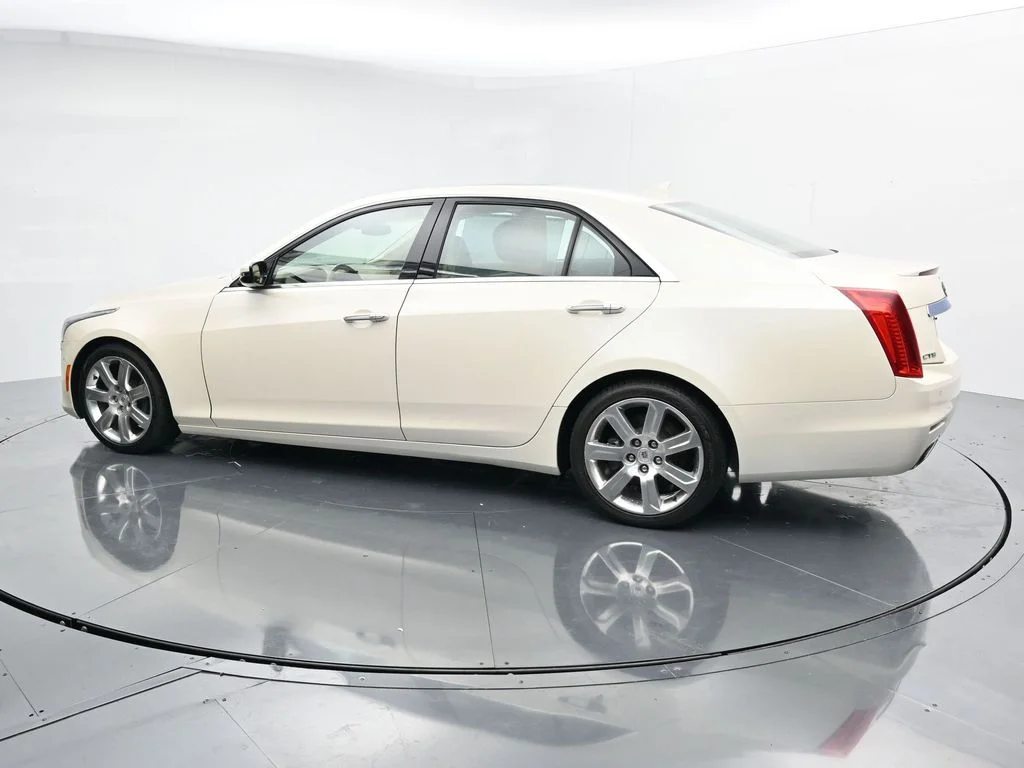 Used 2014 White Cadillac 3.6L Performance image 4