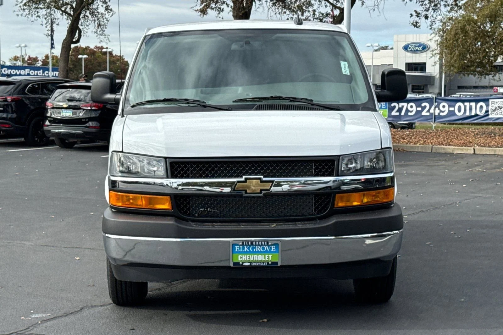 2025 Chevrolet Express Cargo Work Van - Photo 8