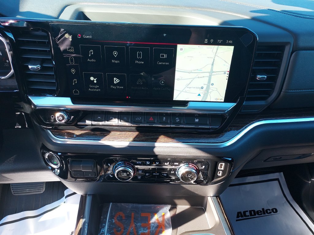 New 2026 Summit White GMC Elevation image 21