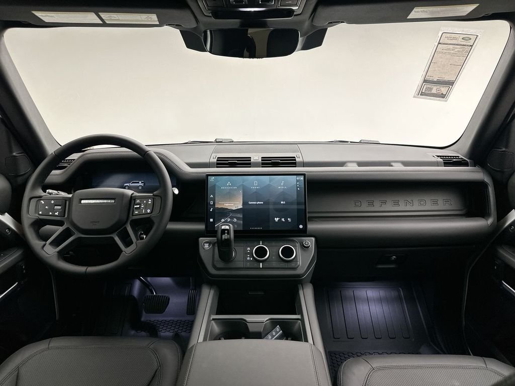 New 2026 Fuji White Land Rover X-Dynamic SE image 8