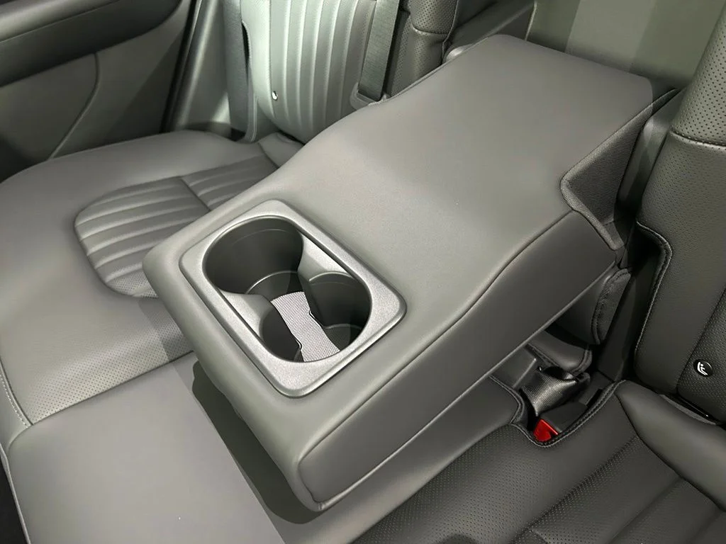 New 2027 Snow White Pearl Kia X-Line S image 13
