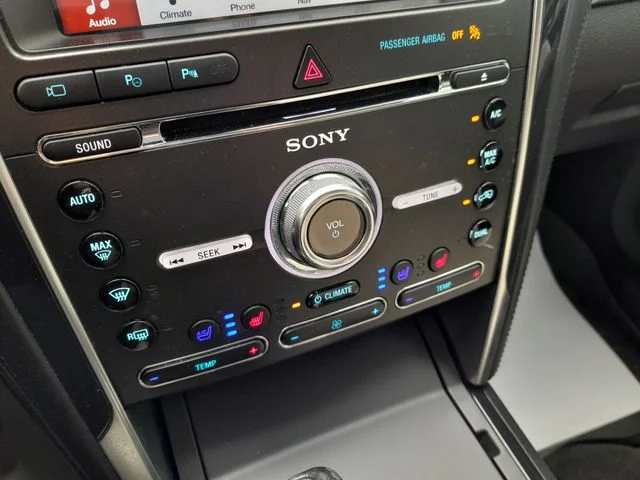 Used 2018 Blue Ford Platinum image 23