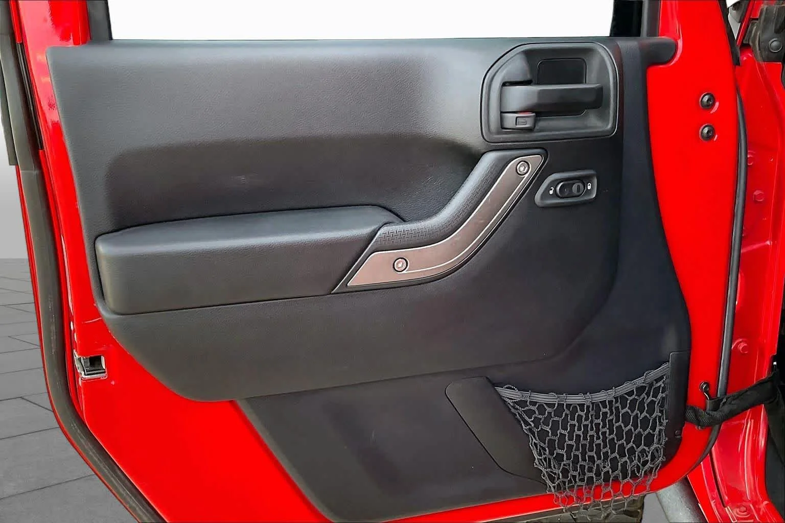 Used 2015 Firecracker Red Clear Coat Jeep Sport image 19
