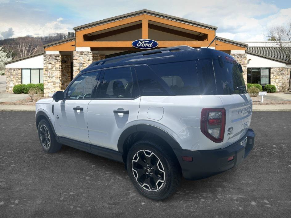 New 2026 Oxford White Ford Outer Banks® image 6