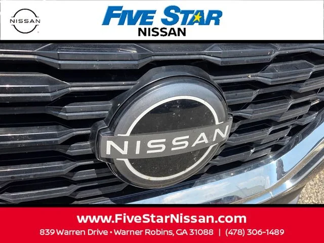 Used 2023 Gray Nissan SL image 15