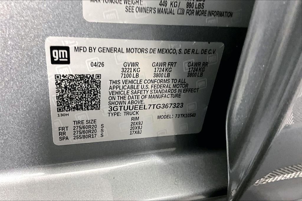 New 2026 Sterling Metallic GMC AT4 image 9