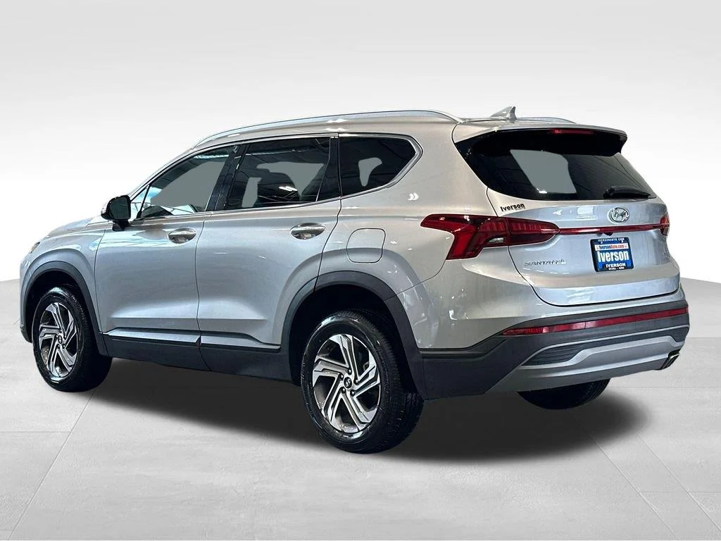 Used 2023 Shimmering Silver Hyundai SEL image 5
