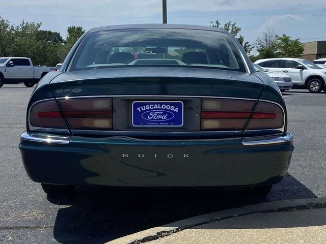 Used 2000 Green Buick Base image 3