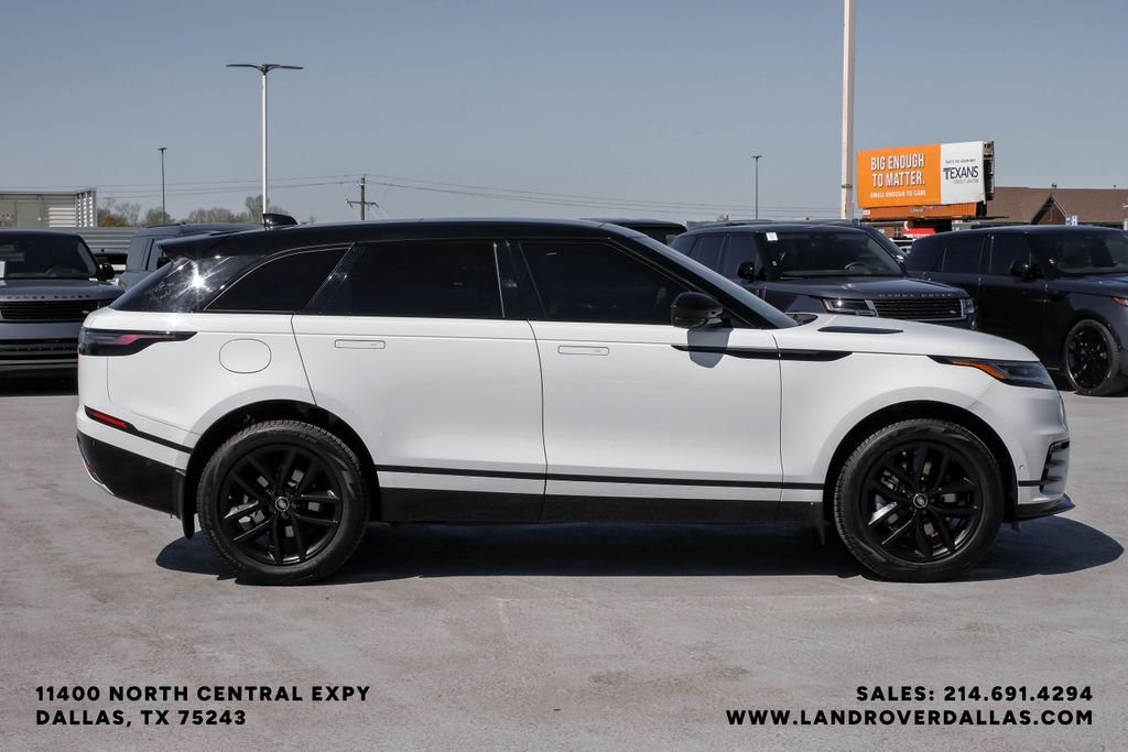 Used 2026 White Land Rover Dynamic SE image 7