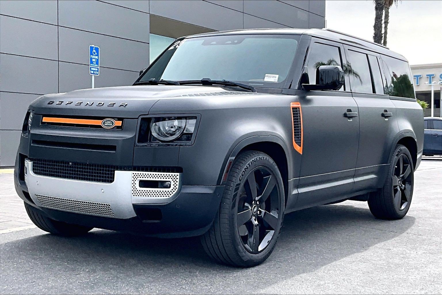 2023 Land Rover Defender