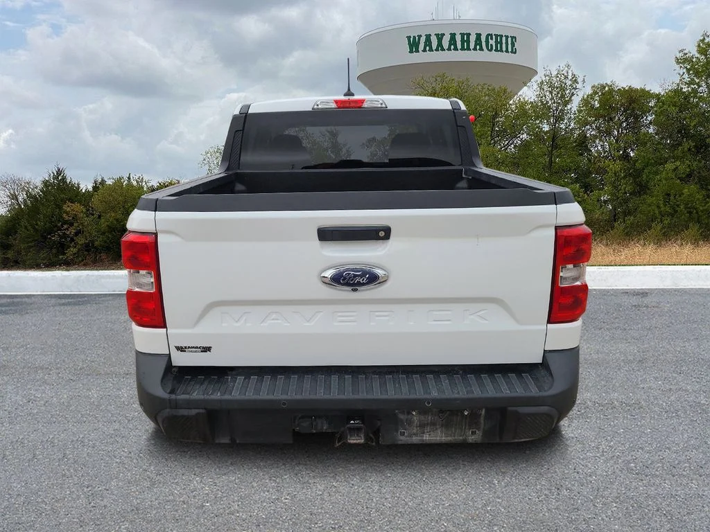 Used 2022 White Ford XL image 4