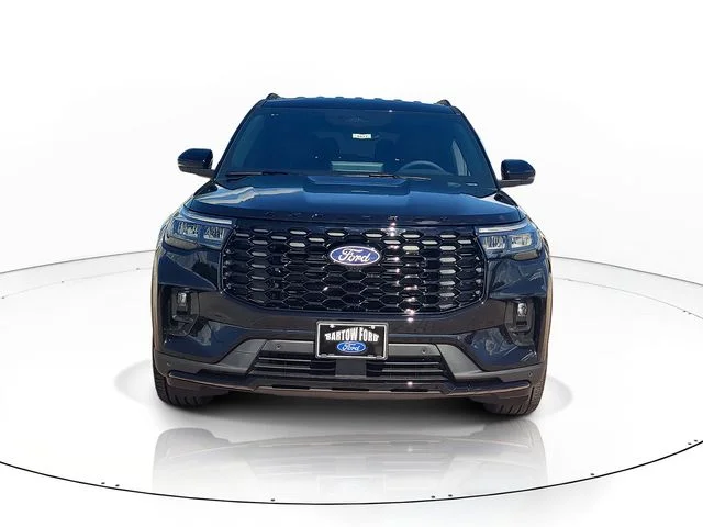 New 2027 Black Metallic Ford ST-Line image 2