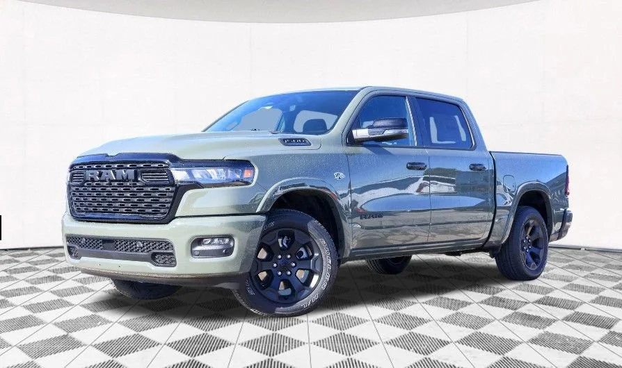 2026 RAM 1500 Big Horn/Lone Star 4x4 Crew Cab 5'7's photo