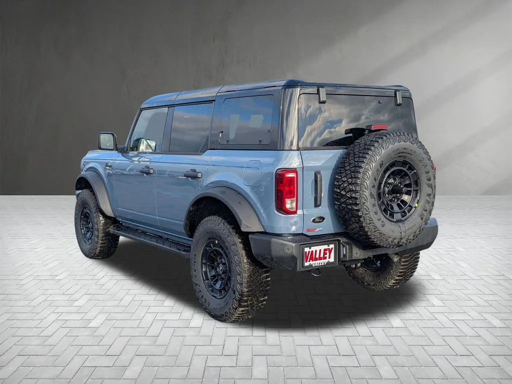 New 2025 Azure Gray Metallic Tri-Coat Ford Big Bend® image 7