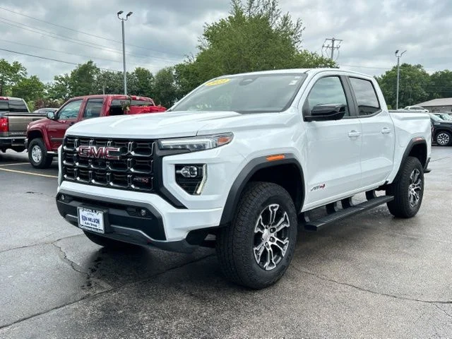2023 GMC Canyon AT4 - Photo 5