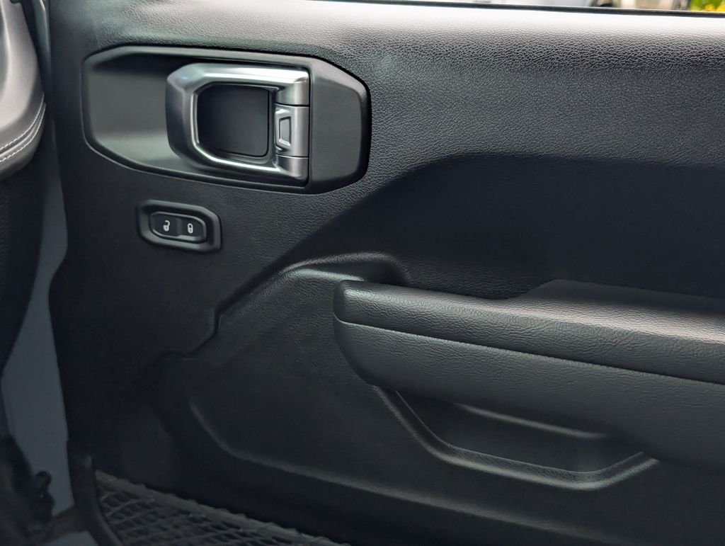 2025 Jeep Wrangler 4xe Rubicon 4XE - Photo 29