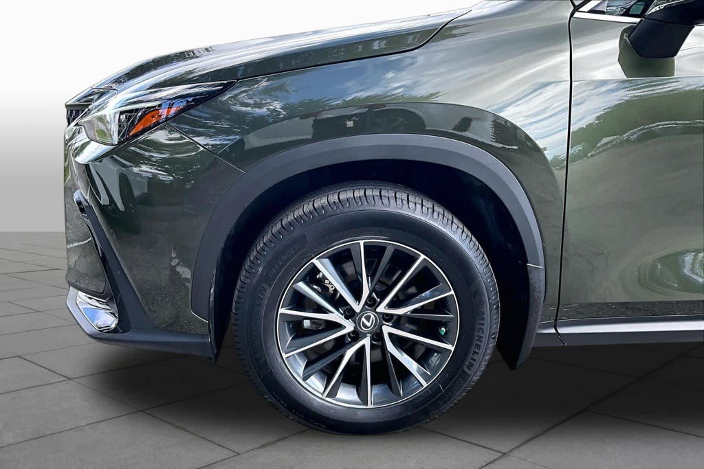 Used 2023 Green Lexus 350h Premium image 11