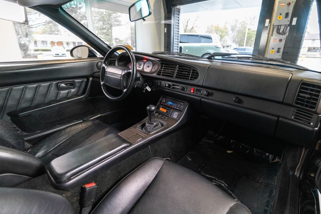 Used 1994 Black Porsche Base image 17