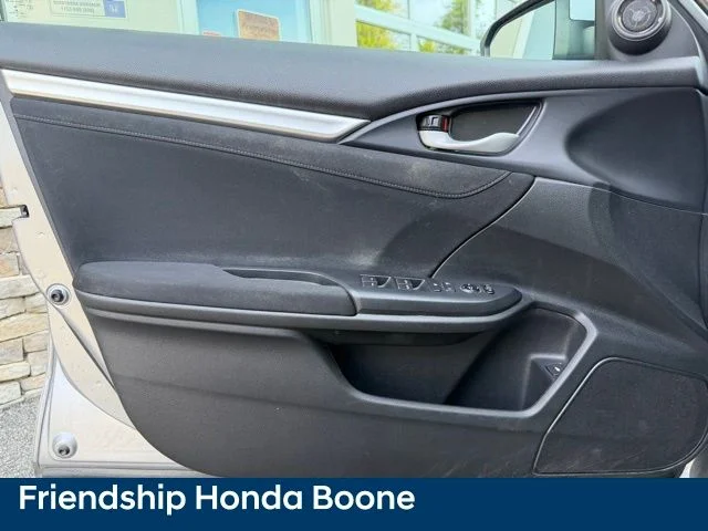 Used 2018 Silver Honda EX image 9