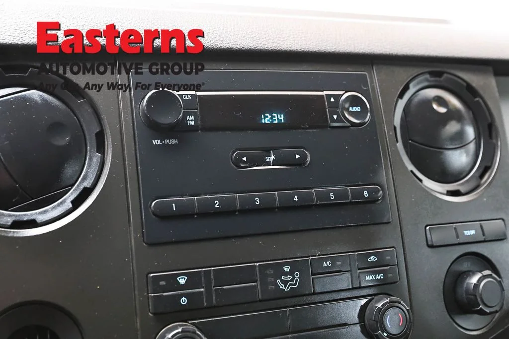 Used 2016 White Ford XL image 16