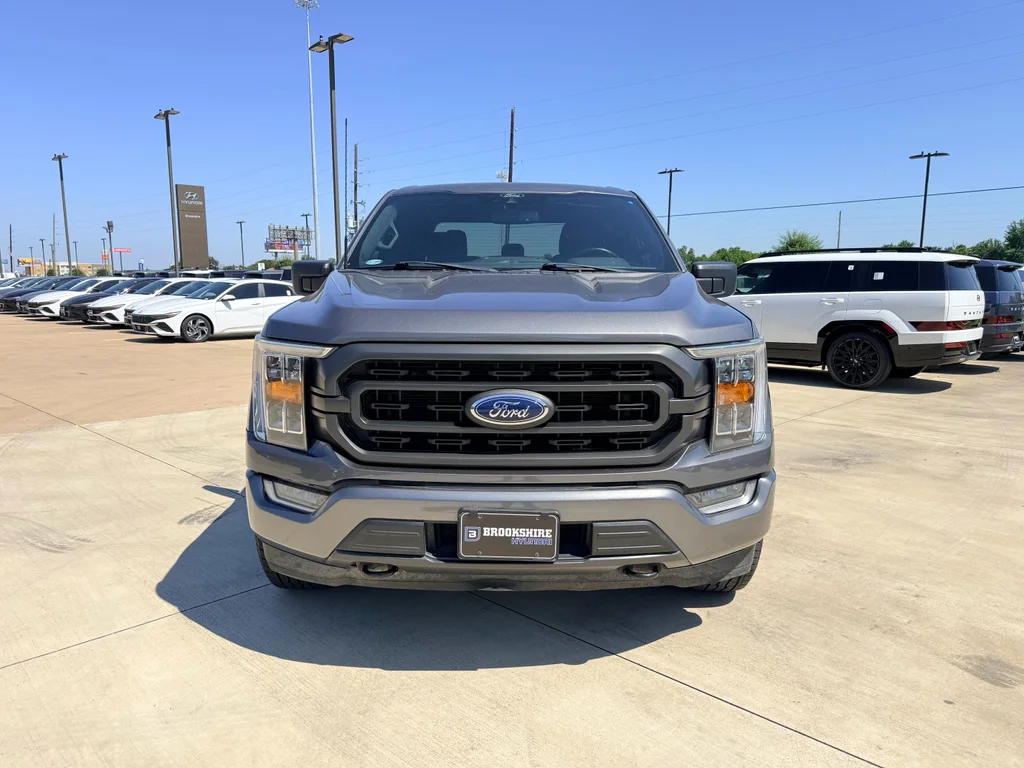 Used 2022 Carbonized Gray Metallic Ford XLT image 2