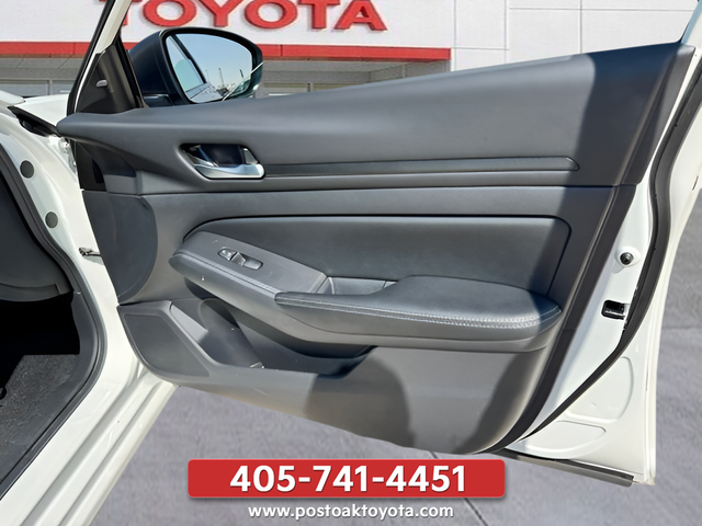 2025 Nissan Altima SV - Photo 30