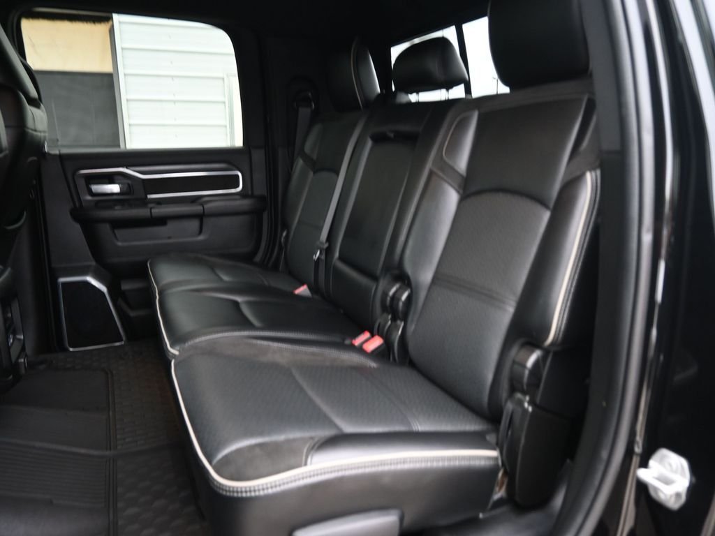 Used 2023 Black Ram Laramie image 29