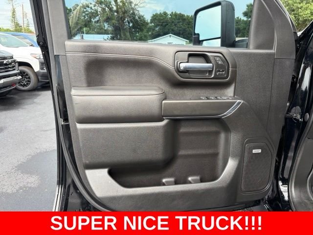 Used 2020 Black GMC AT4 image 12
