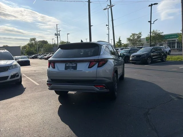 2025 Hyundai Tucson SEL - Photo 10
