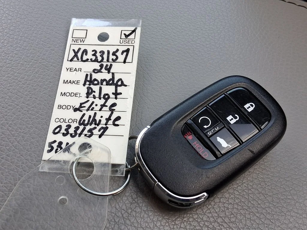 Used 2024 White Honda Elite image 26