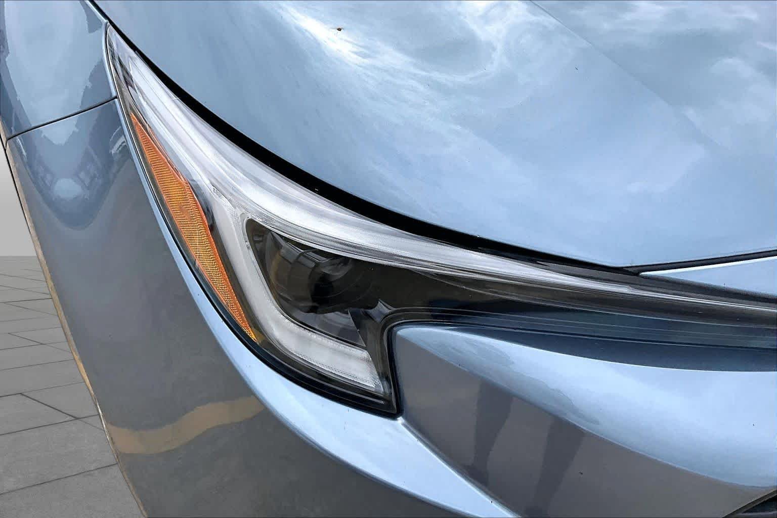 Used 2025 Celestite Toyota Hybrid LE image 26