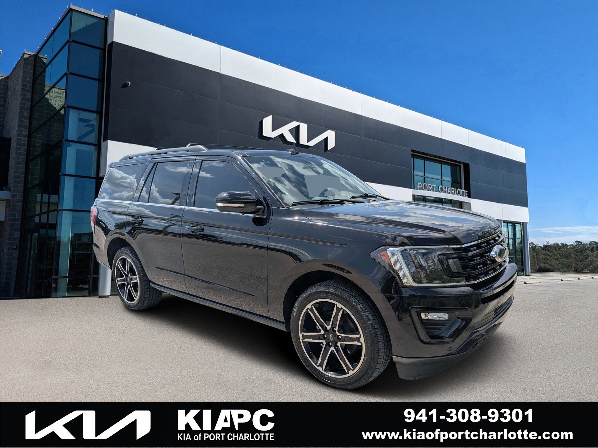 2021 Ford Expedition Limited 4X4's photo