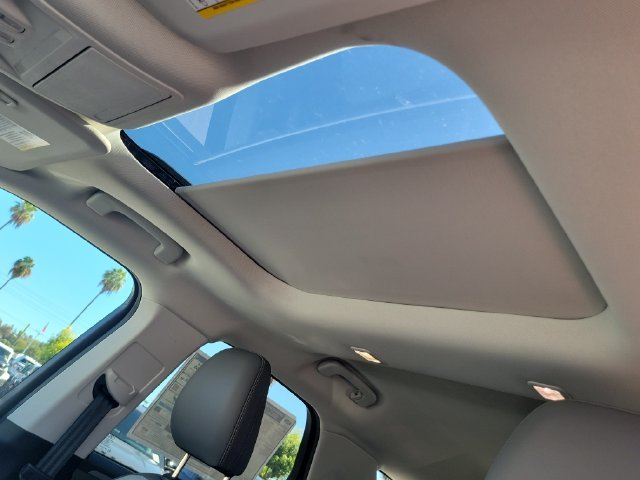 New 2026 Oxford White Ford Badlands® image 14