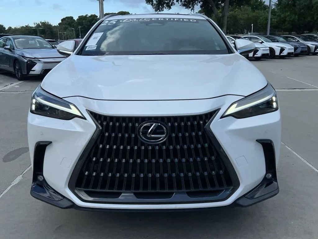 Certified Used 2025 EMINENT WHITE PEARL Lexus 250 Premium image 2