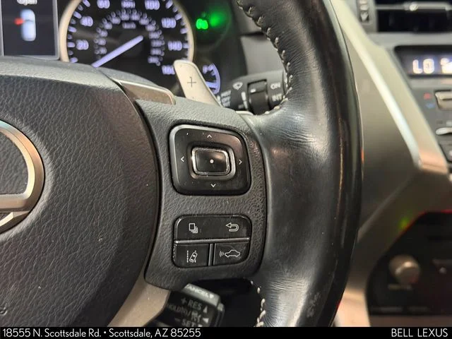 Used 2018  Lexus 300 image 22