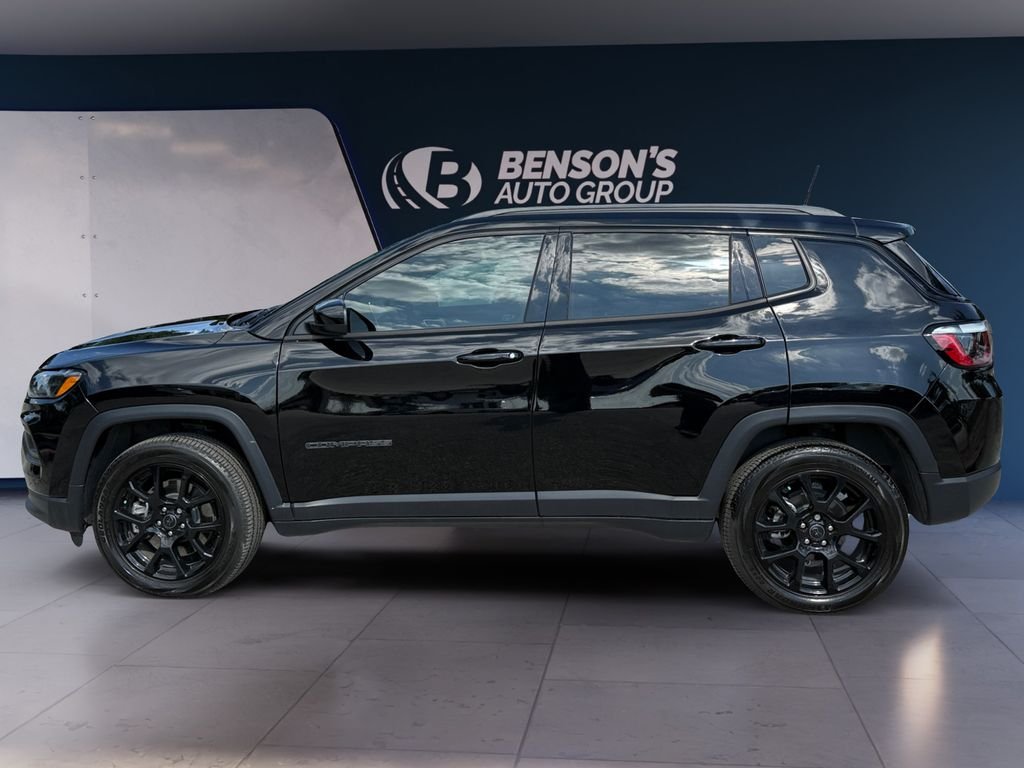 Used 2026 Black Jeep Latitude image 2