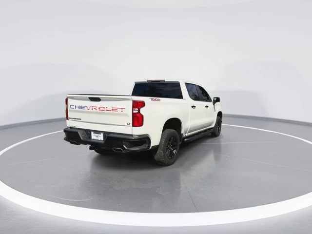 Used 2021 Beige Chevrolet LT Trail Boss image 11
