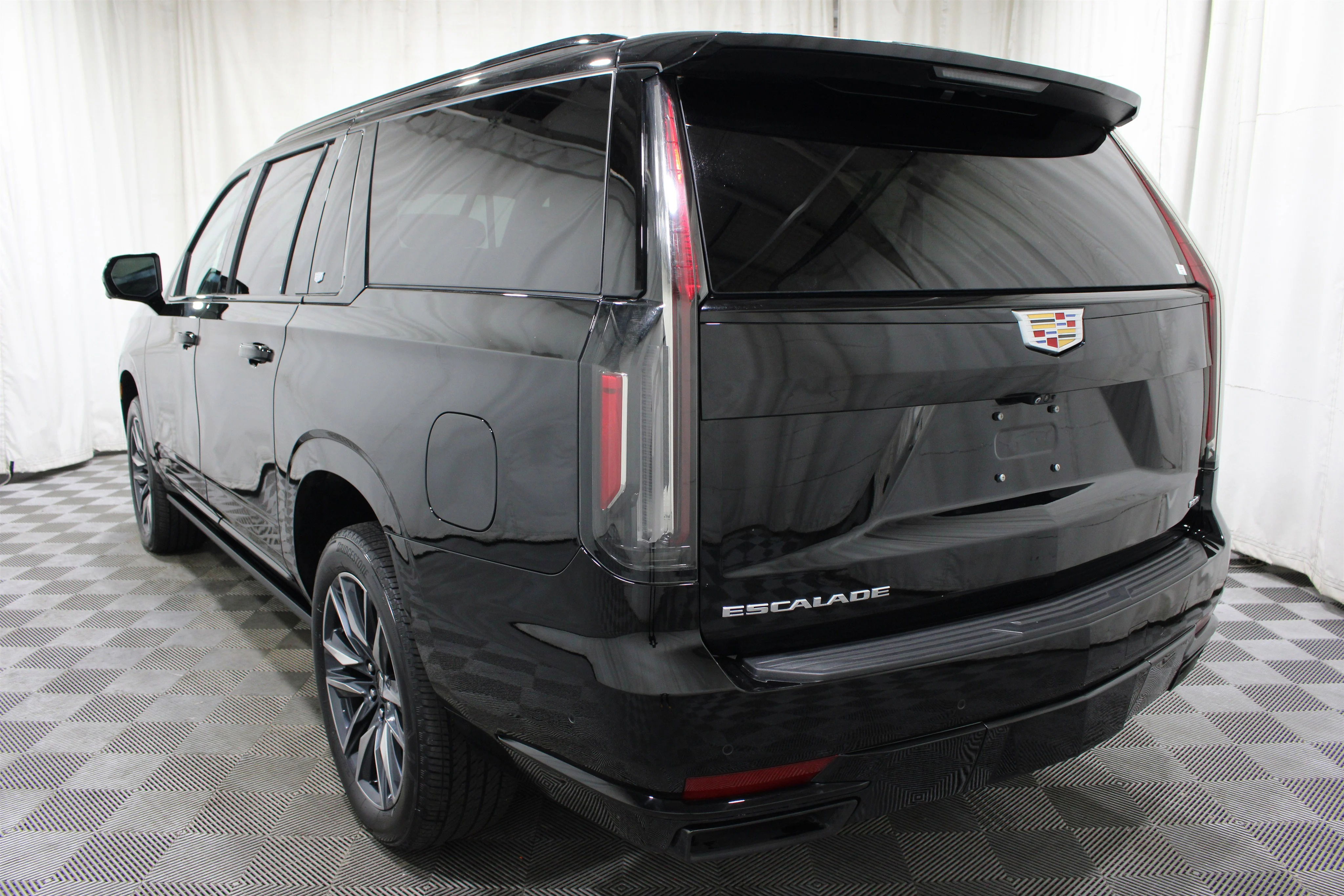 2023 Cadillac Escalade ESV Sport Platinum - Photo 37