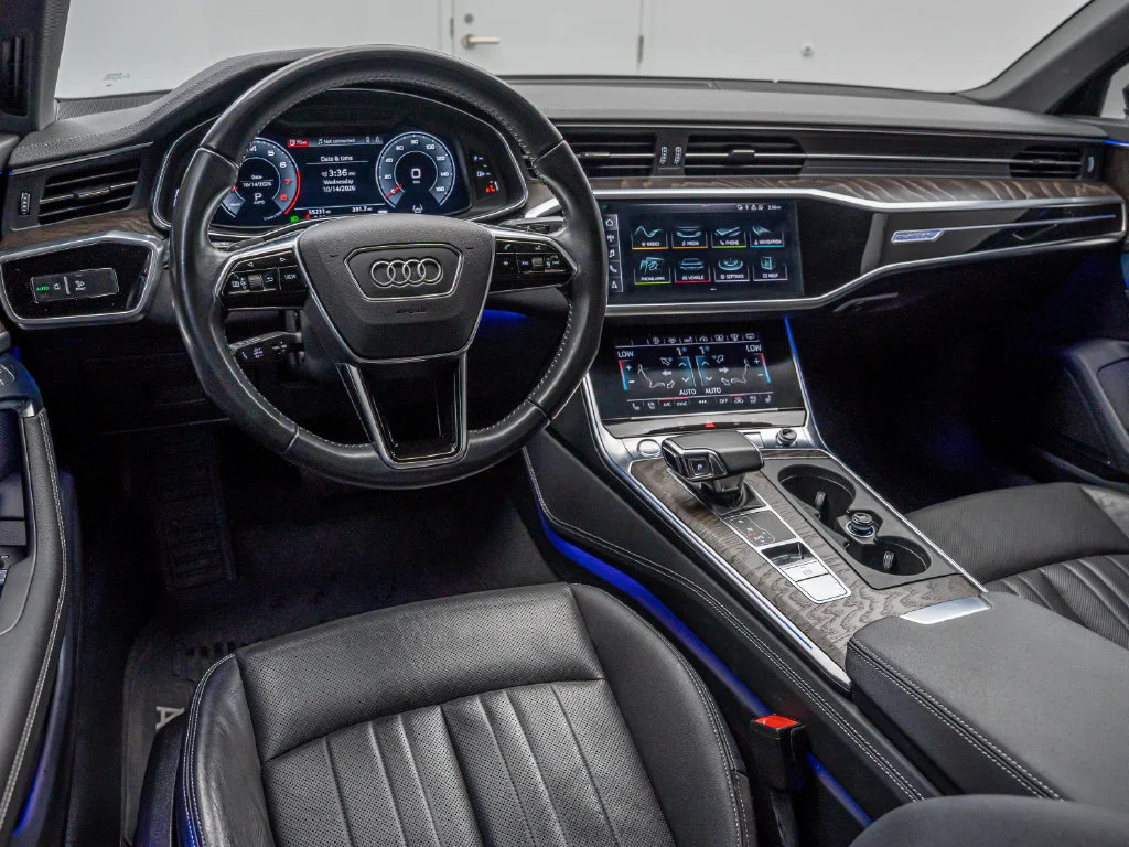 Used 2019 Brilliant Black Audi 3.0T Prestige image 4
