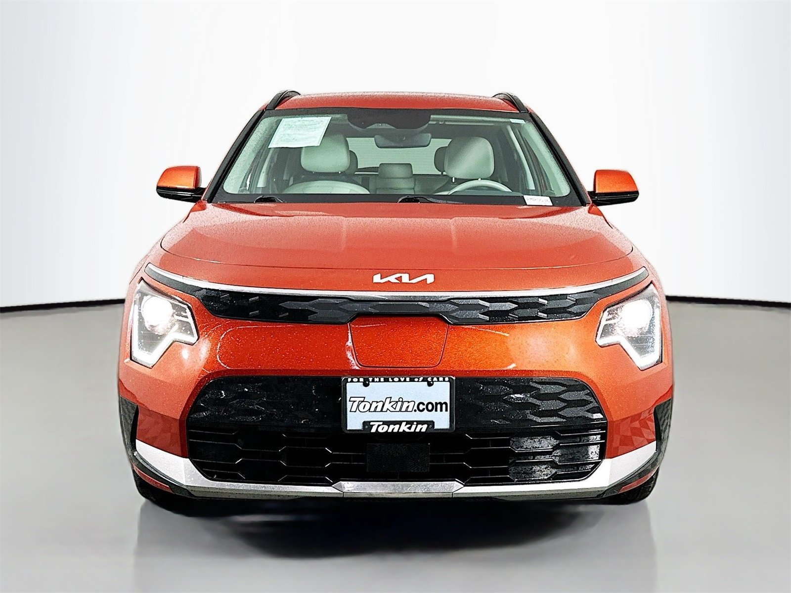 Used 2023 Kia Niro Wind with VIN KNDCR3L18P5076104 for sale in Gladstone, OR