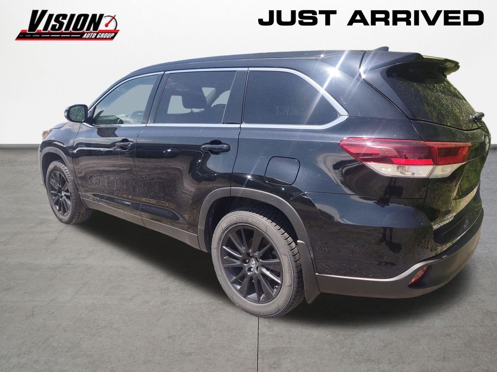 Used 2019 Black Toyota SE image 3