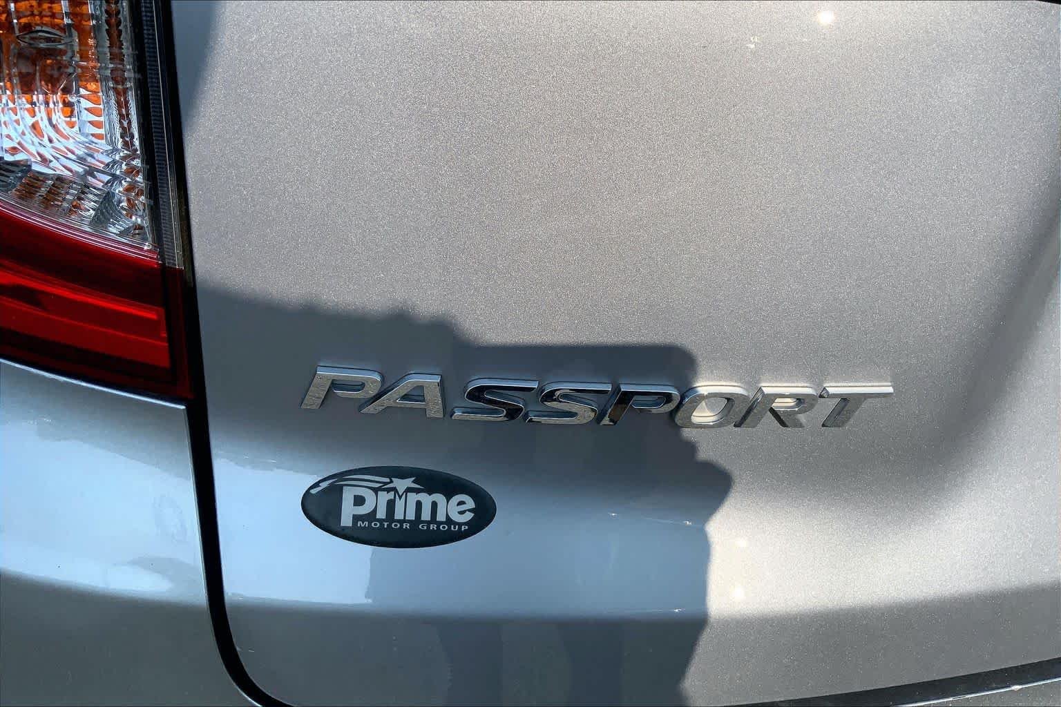 Used 2019 Lunar Silver Metallic Honda EX-L image 10
