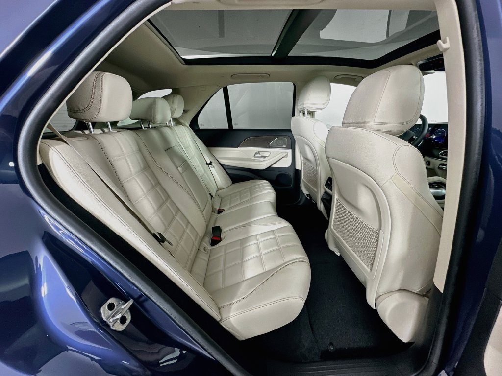New 2027 Twilight Blue Metallic Mercedes-Benz GLE 450 image 28
