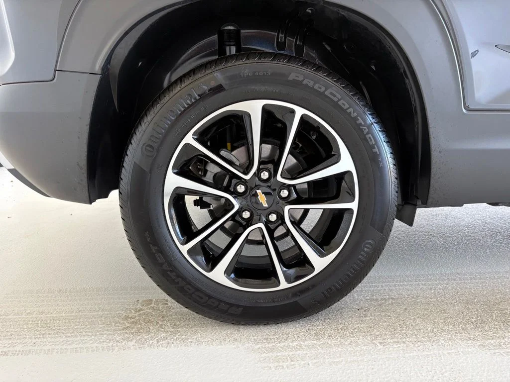 Used 2024 Black Chevrolet LT image 23