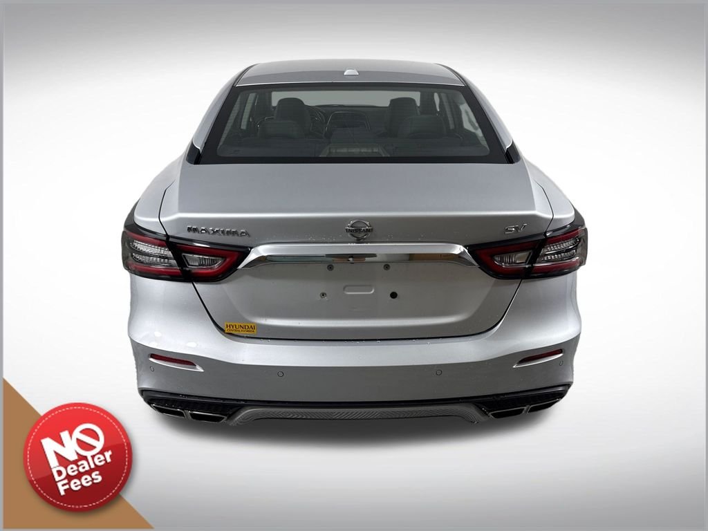Used 2020 Silver Nissan 3.5 SV image 5
