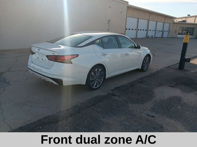 2025 Nissan Altima 2.5 SL photo 3