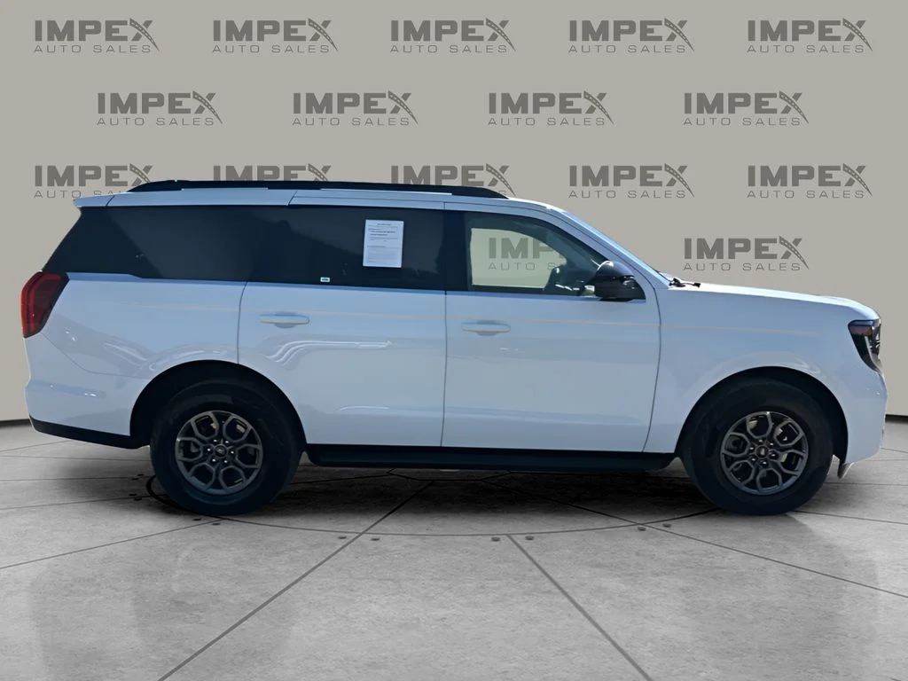 Used 2025 White Ford Active image 6