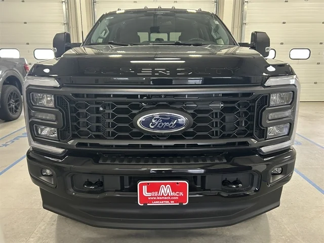 2026 Ford F-350 Super Duty XL - Photo 11