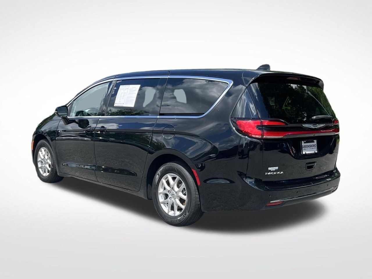 Used 2024 Black Chrysler Touring L image 3
